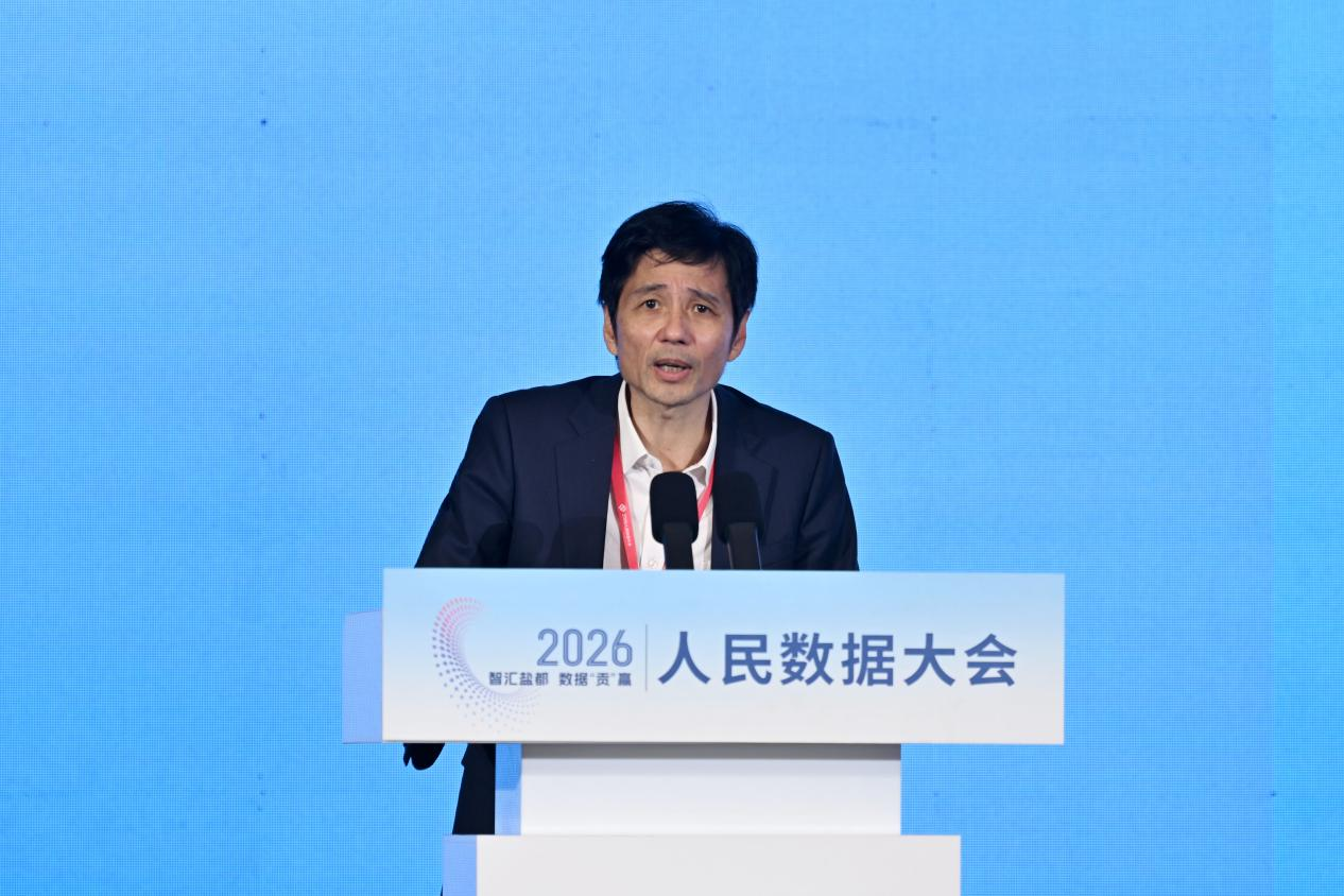 深圳市恒天吉科技技術(shù)發(fā)展有限公司（建筑港）董事長(zhǎng)肖漢宇。人民網(wǎng)記者 翁奇羽攝